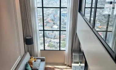 Furnished 1-Bedroom Condo with City Views in Knightsbridge Prime Sathorn 41