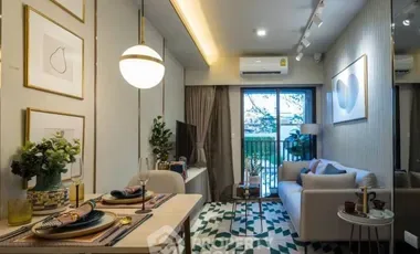 Chic 1-Bedroom Condo in Thonglor, Bangkok 2