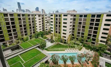 Blossom Condo @ Sathorn-Charoenrat 1-Bedroom Unit