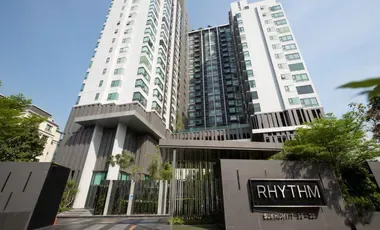 Studio Condo with Pool and City Views in Rhythm Sukhumvit 36-38