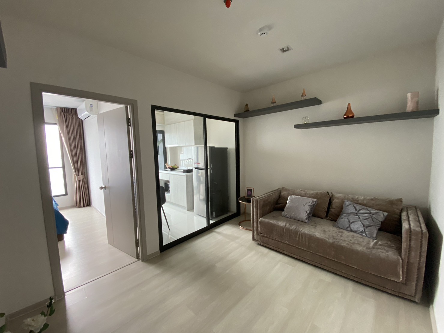 1-Bed Condo near BTS/MRT at Life Sukhumvit 48