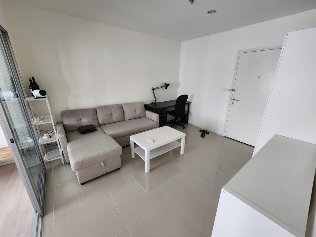 1-Bed Condo on High Floor at Aspire Sukhumvit 48