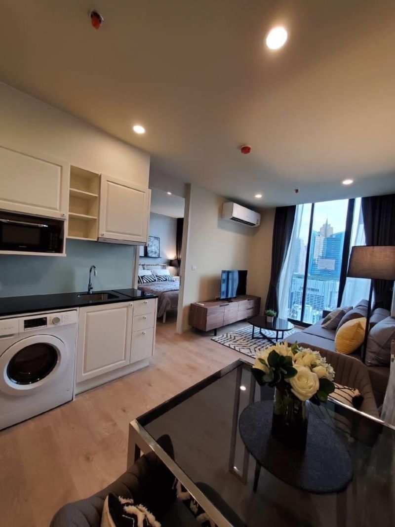 1-Bed Condo near BTS/MRT at Noble Recole