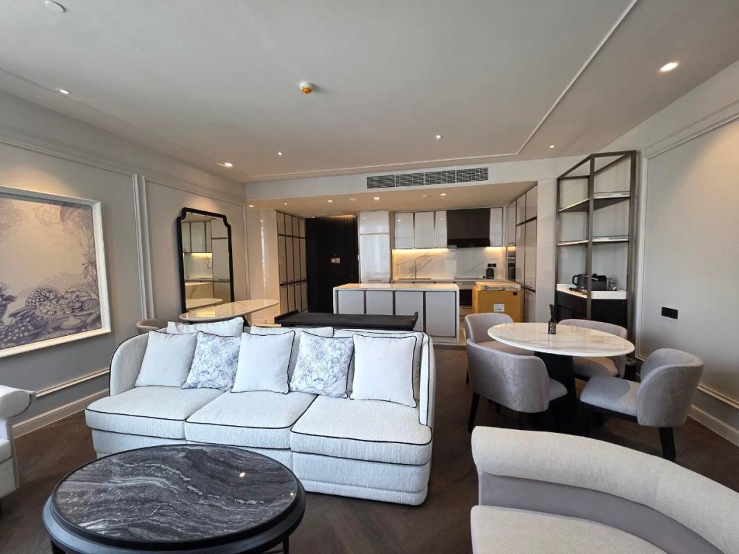 2-Bed Condo near BTS/MRT at La Clef / the Residences 38