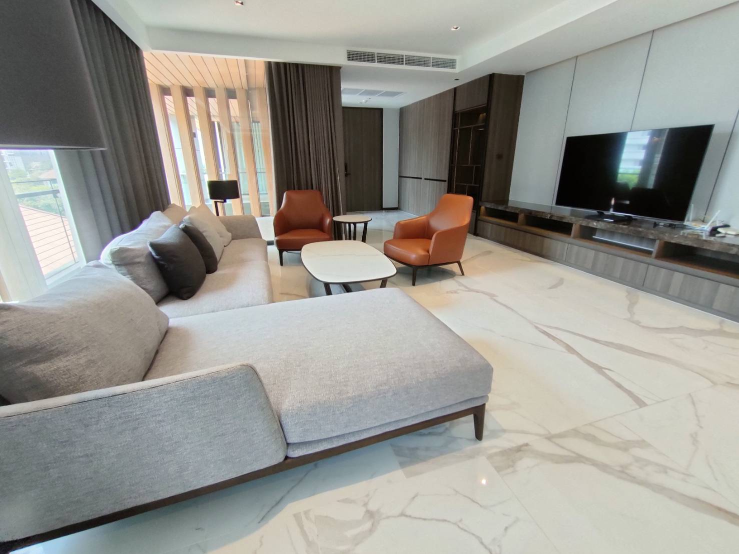 3-Bed Condo near BTS/MRT at Polaris Residence