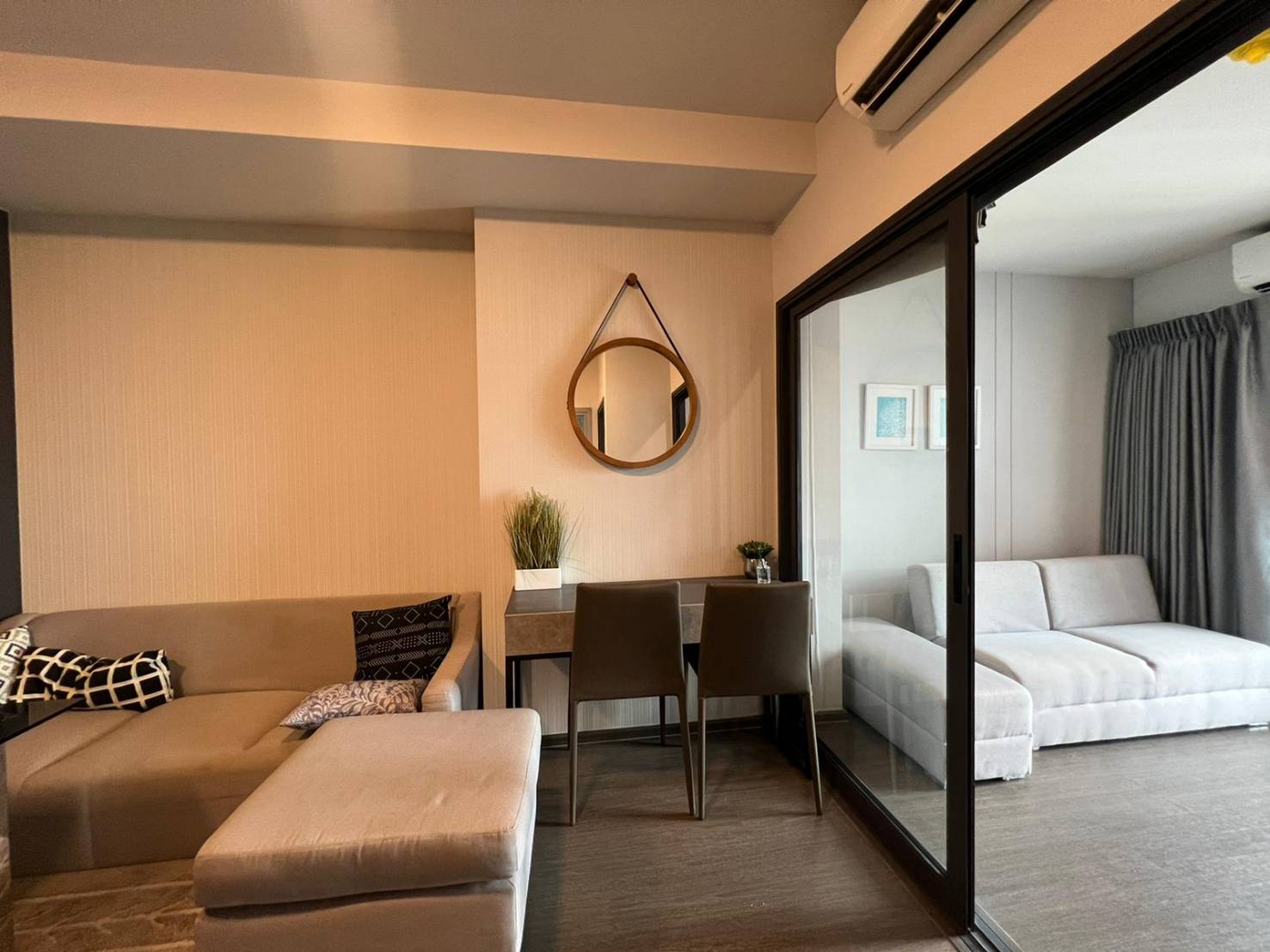 1-Bed Condo near BTS/MRT at Ideo Phaholyothin Chatujak