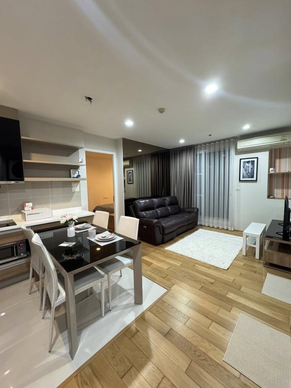2-Bed Condo near BTS/MRT at Rhythm Sukhumvit 50