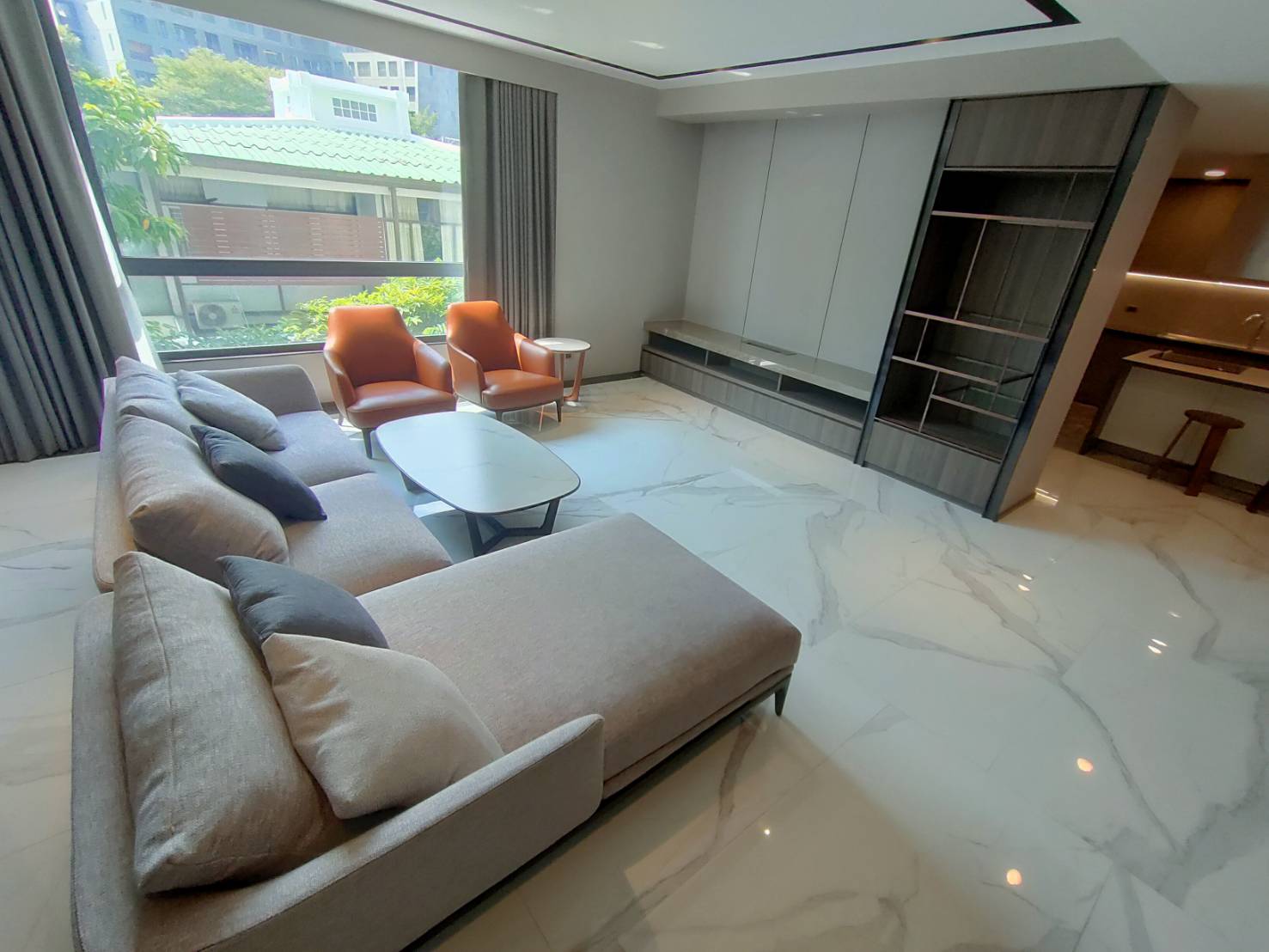 2-Bed Condo near BTS/MRT at Polaris Residence 2