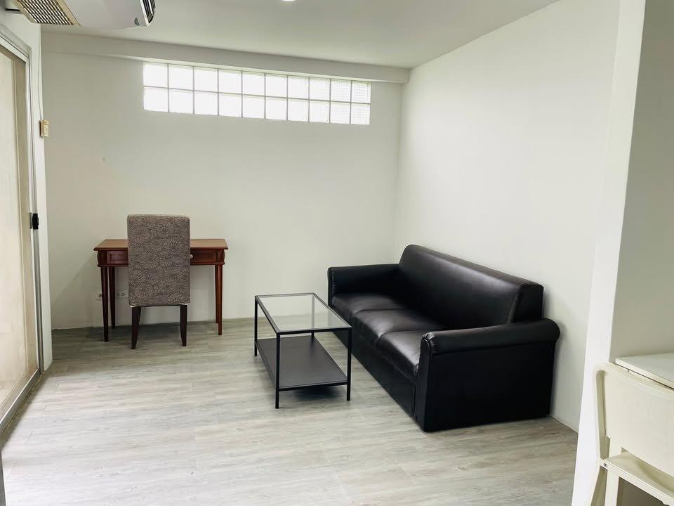 2-Bed Condo near the Park at the Waterford Rama 4