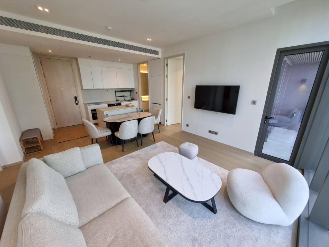 2-Bed Condo near BTS/MRT at the Strand Thonglor 2