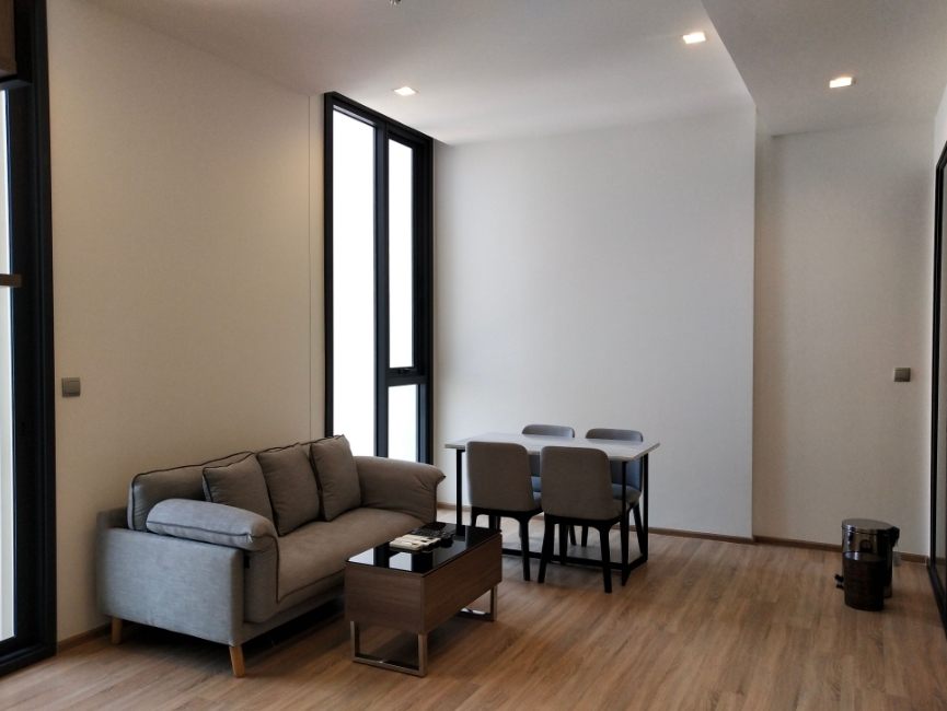 2-Bed Condo near BTS/MRT at the LINE Phahol - Pradipat