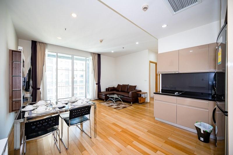 2-Bed Condo near the Park at 39 by Sansiri 2