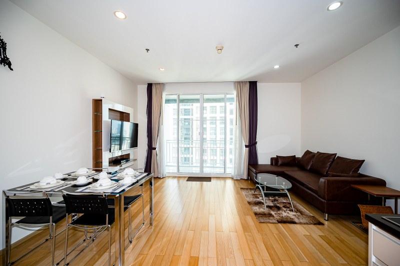 2-Bed Condo near the Park at 39 by Sansiri