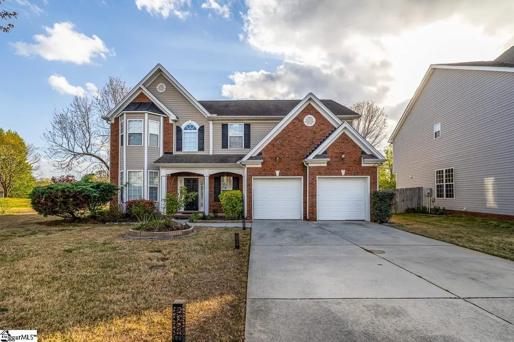 Charming Traditional Home in Desirable Greenville Location 2