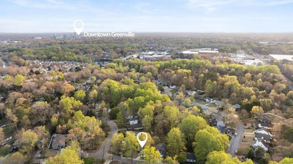 Renovated Bungalow in Walkable Croftstone Community 2