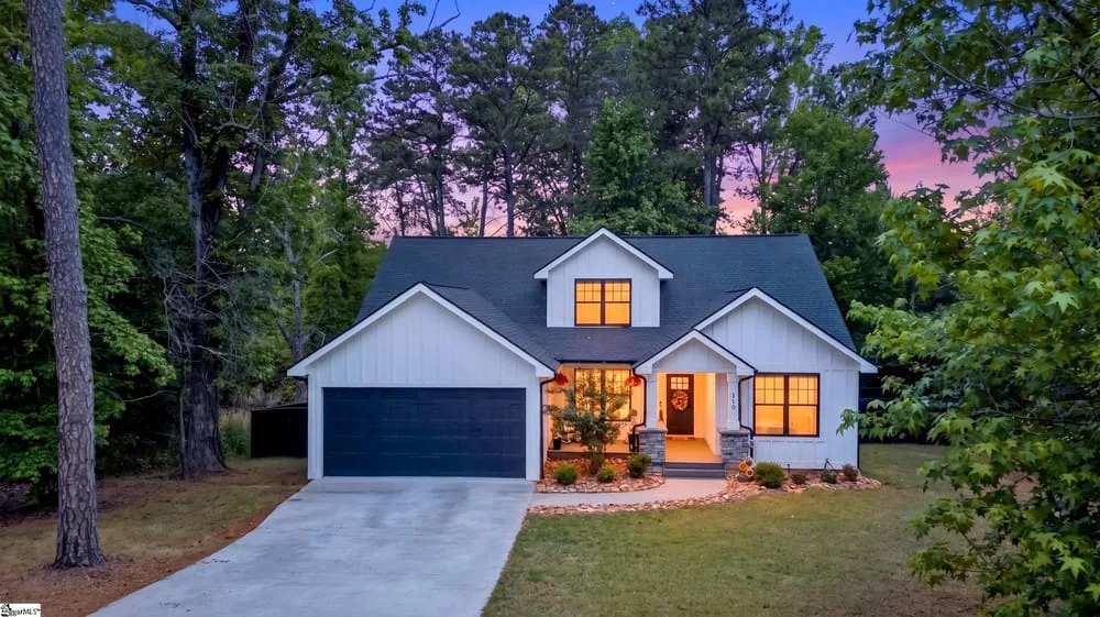 Custom Modern Farmhouse on Lake Hartwell