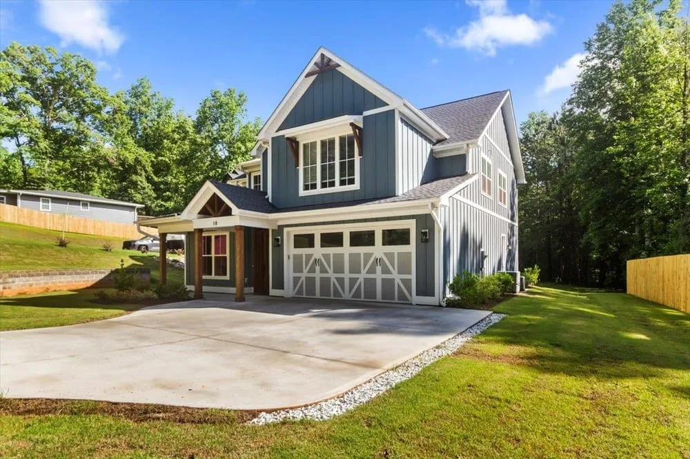 Craftsman Home with Wood-Burning Fireplace in Travelers Rest 2