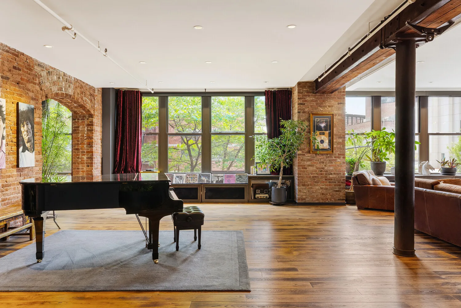 Luxury West Village Loft with Private Spa and Gym 2