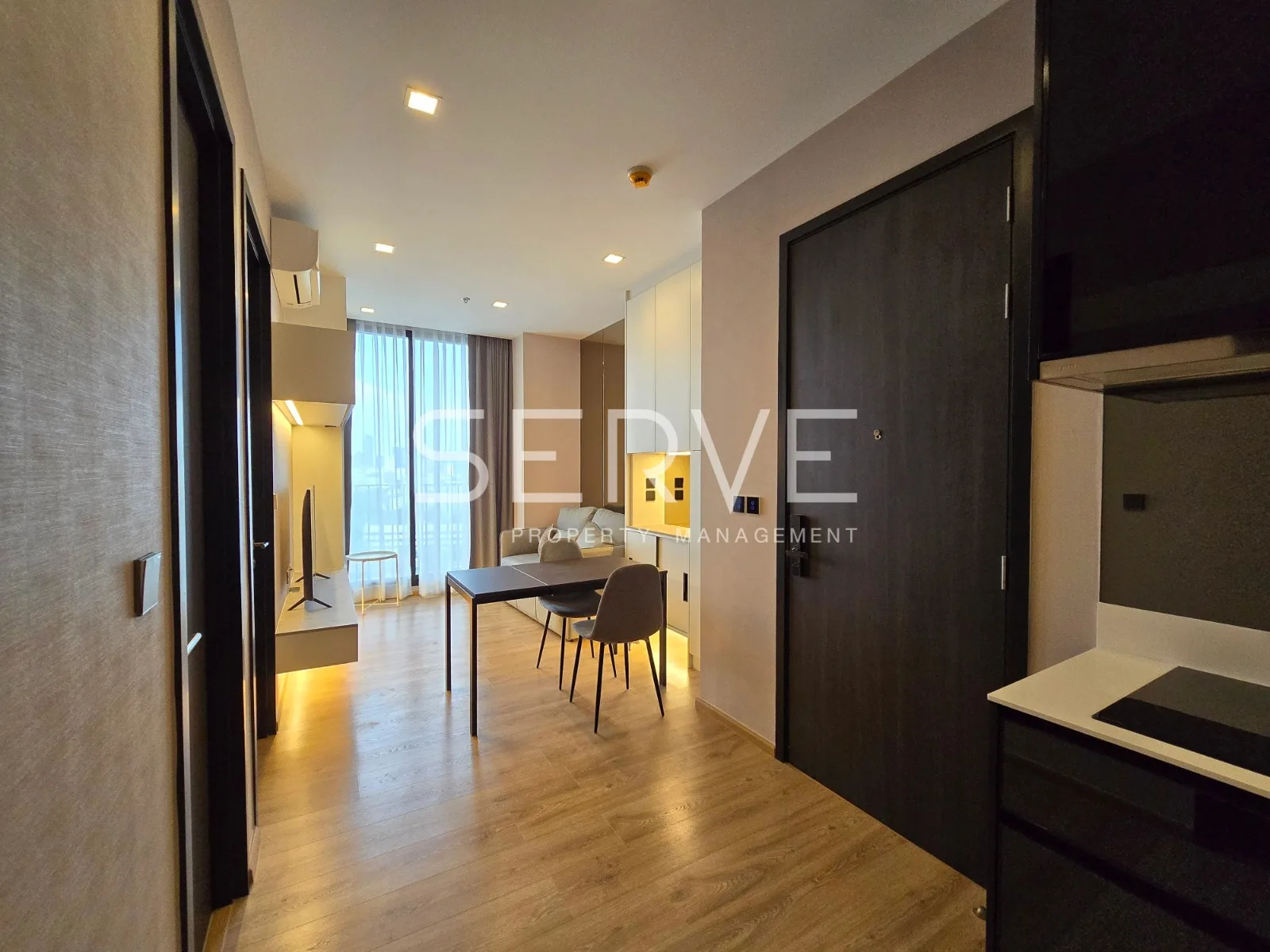 Noble Around Ari 13th floor - by SERVE agency