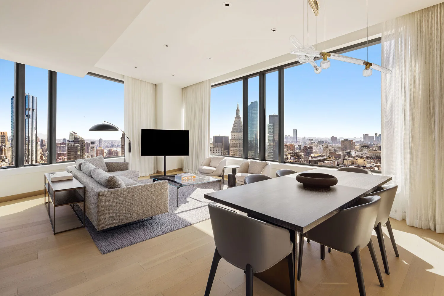Ritz-Carlton Penthouse with Sweeping Manhattan Views 2